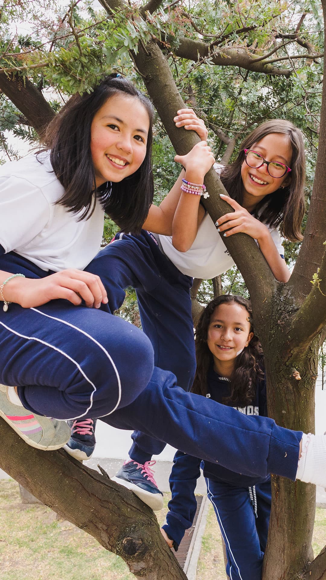 Estudiantes en actividades deportivas y de entretenimiento