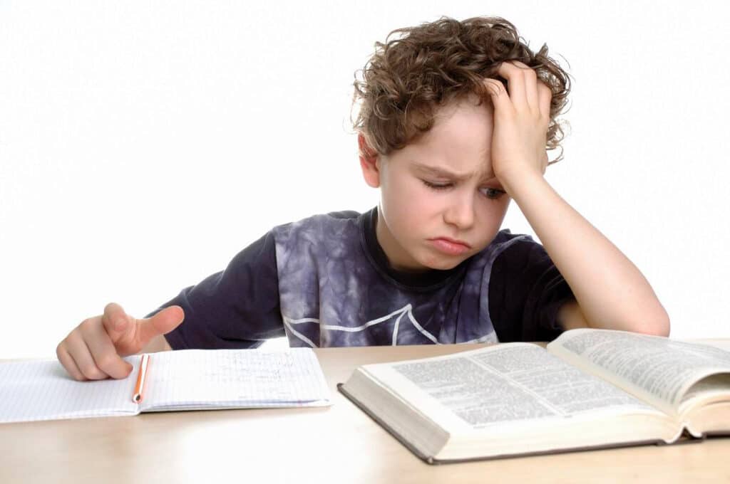 ¿Hasta qué punto debes ayudar a tus hijos en sus deberes?