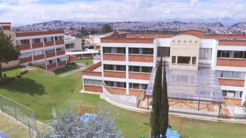 Colegio Los Pinos de Quito